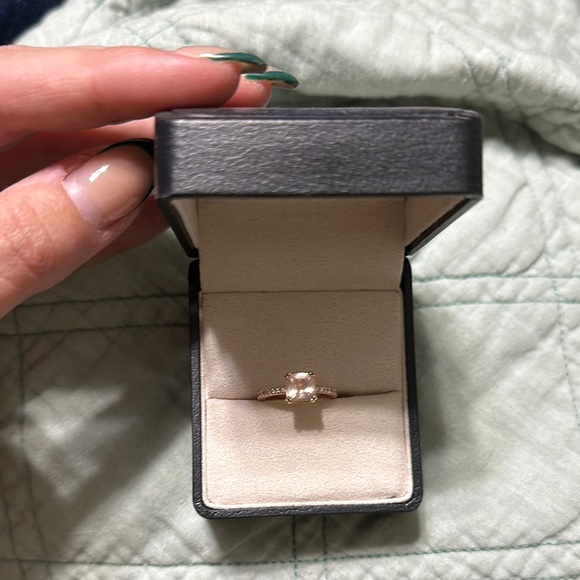 Lee Michaels Jewelry - Rose Gold Morganite Cushion Cut Ring